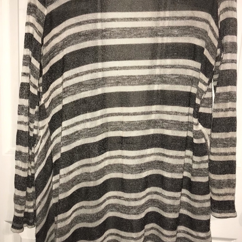 Sweater - Picture 2 of 3